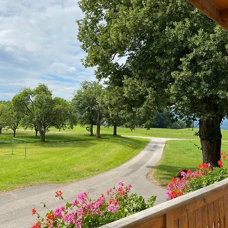 Biohof-feichtinger Zell am Moos