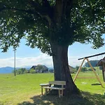 Biohof-feichtinger * Zell am Moos