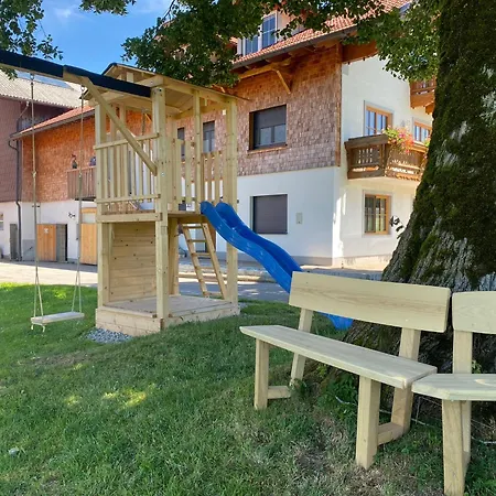 Biohof-feichtinger Apartman Zell am Moos