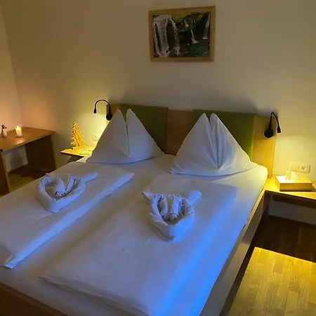 Biohof-feichtinger Zell am Moos